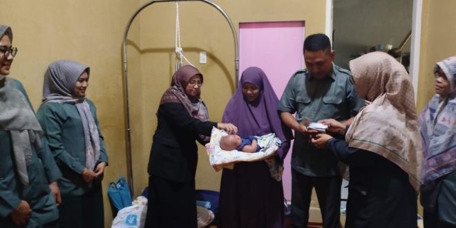 Kunjungan Sosial  Keluarga Besar MS Langsa Ke Kediaman Panitera Muda Jinayat MS Langsa