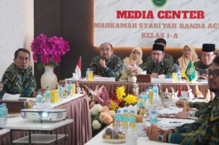 Hakim Tinggi dan Panitera Muda Hukum MS Aceh Laksanakan Monitoring dan Evaluasi Kepaniteraan di MS Banda Aceh